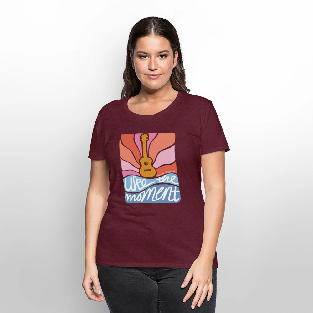 Damen Premium T-Shirt - "Uke the moment" - Burgunderrot