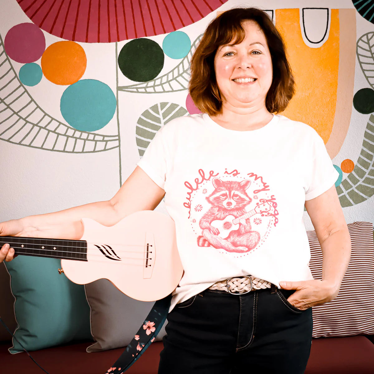Damen Premium T-Shirt - "Ukulele is my yoga"