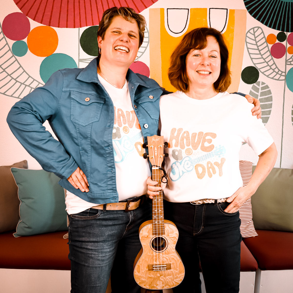 Ukulele T-Shirt Unisex - "Have a Uke Day"