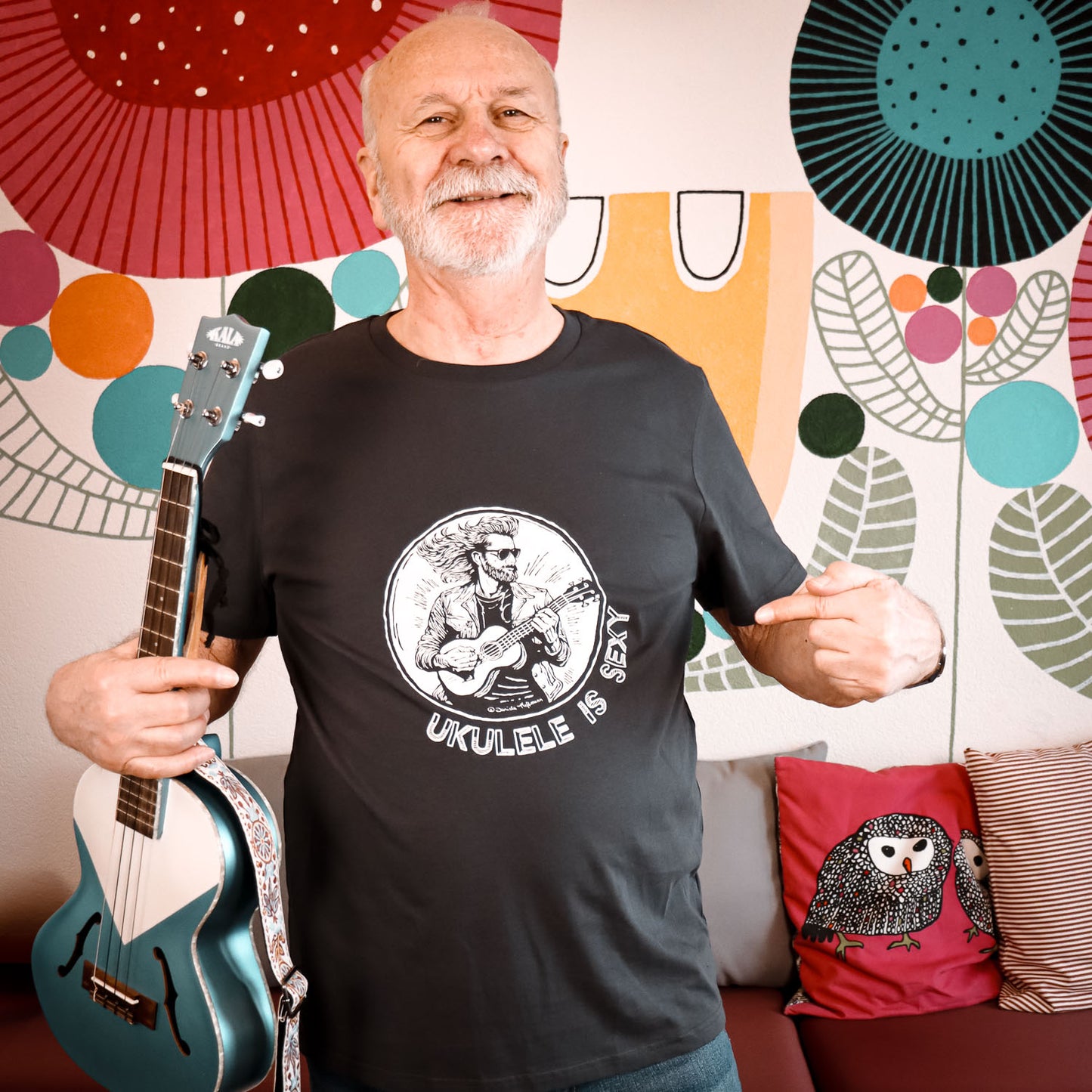 Ukulele T-Shirt Unisex - "Ukulele is sexy"