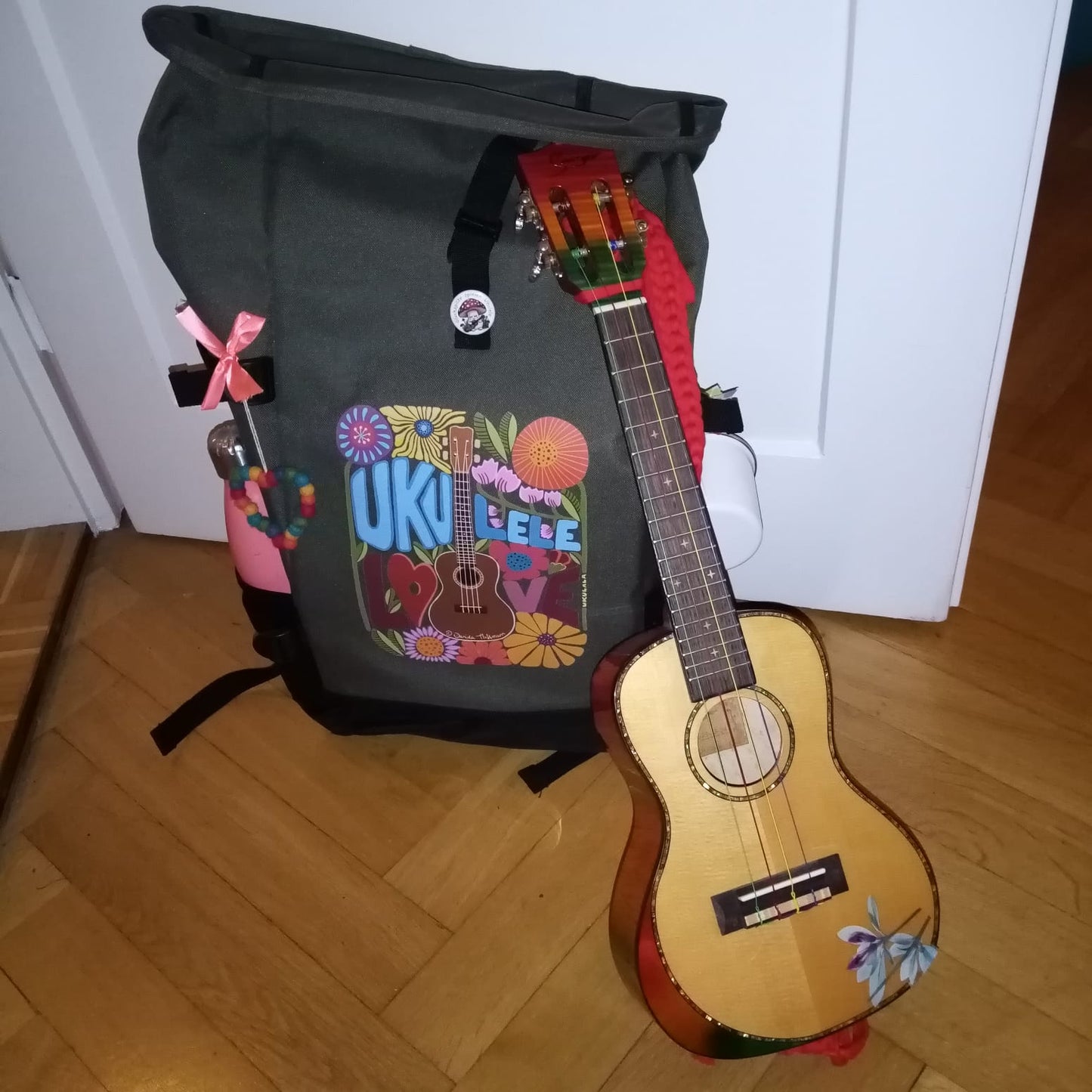 5 Buttons Ukulele-Glückspilze