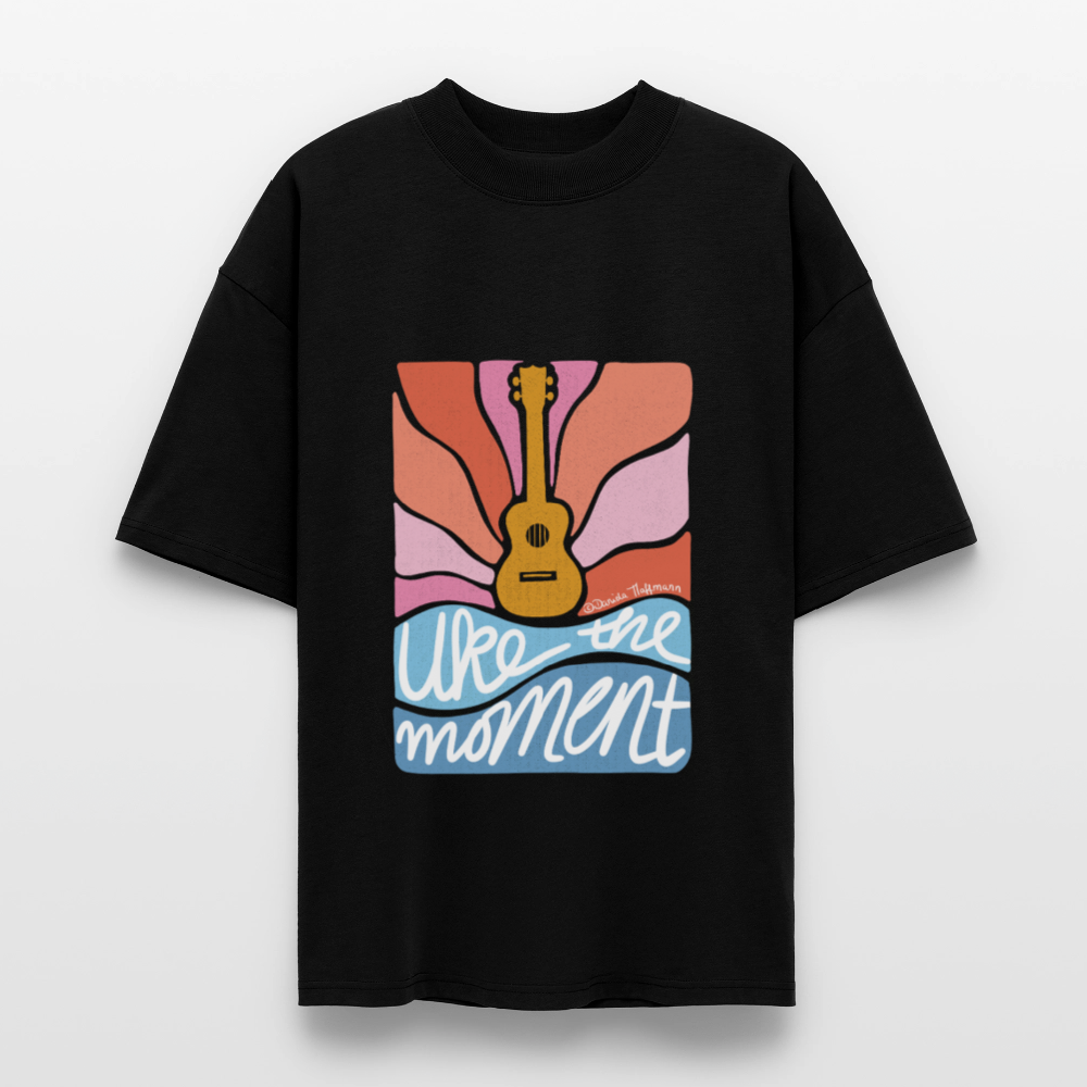 Ukulele Damen T-Shirt - "Uke the moment" - CURVY VIBES - Schwarz