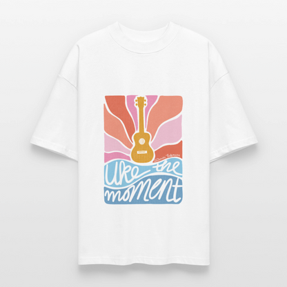 Ukulele Damen T-Shirt - "Uke the moment" - CURVY VIBES - Weiß
