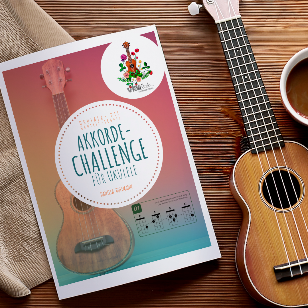 STARTER-BUNDLE: Kurs01 "Deine ersten 3 Lieder auf der Ukulele" + Workbooks "Basics" & "Akkord-Challenge"