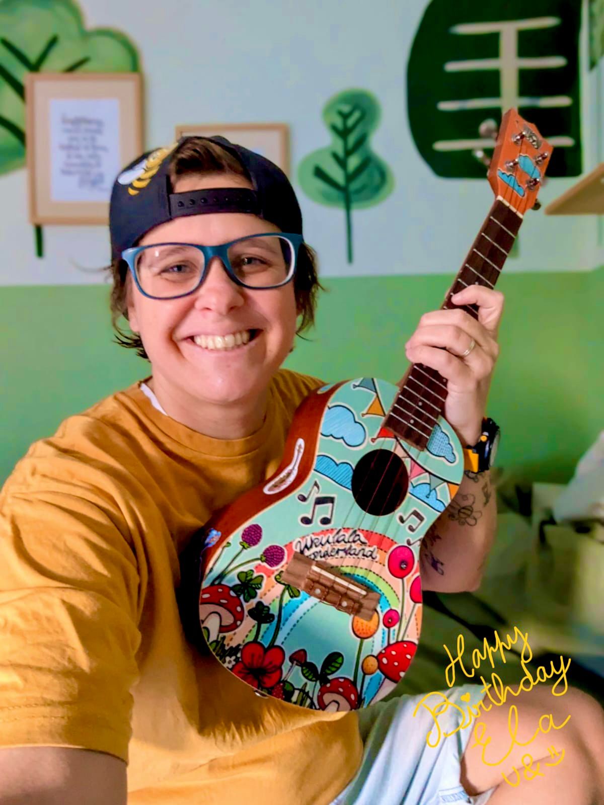 "UKUlala Wonderland" Konzert-Ukulele aus der Art Serie von Flight